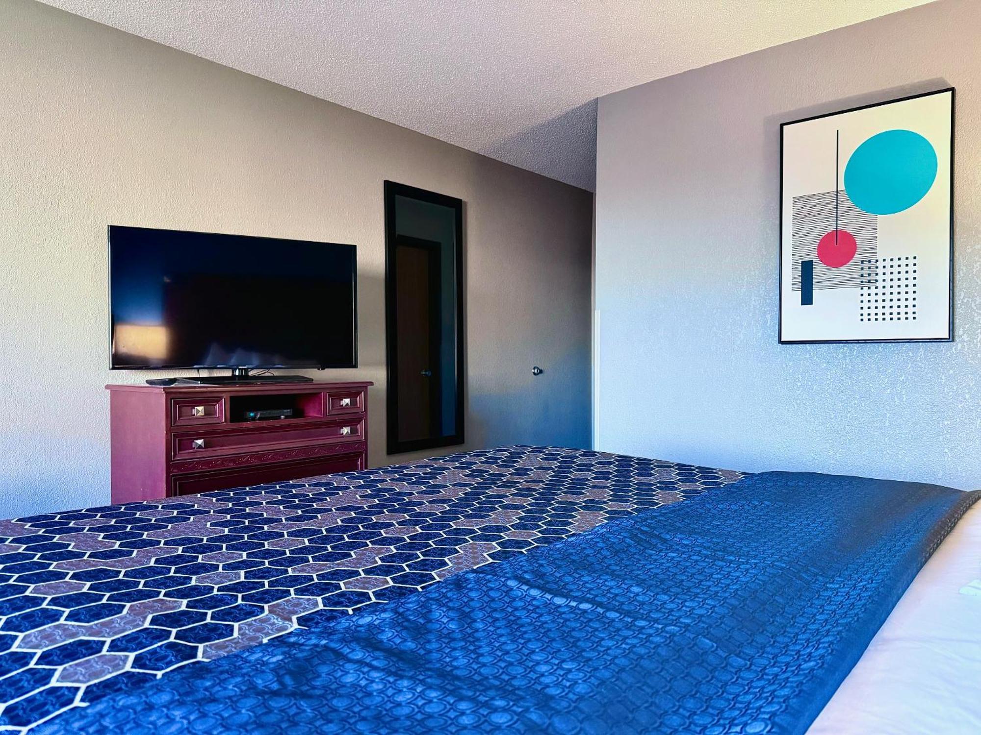 American Inn Cedar Rapids South Dış mekan fotoğraf